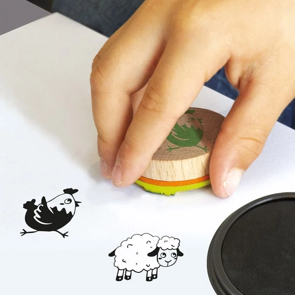 Offres ⭐ Aladine Tampon Enfant Kit De Tampons Bois Stampo Bambino - Ferme - 8 Pcs ⌛ 3 Offres ⭐ Aladine Tampon Enfant Kit De Tampons Bois Stampo Bambino - Ferme - 8 Pcs ⌛ – Image 3